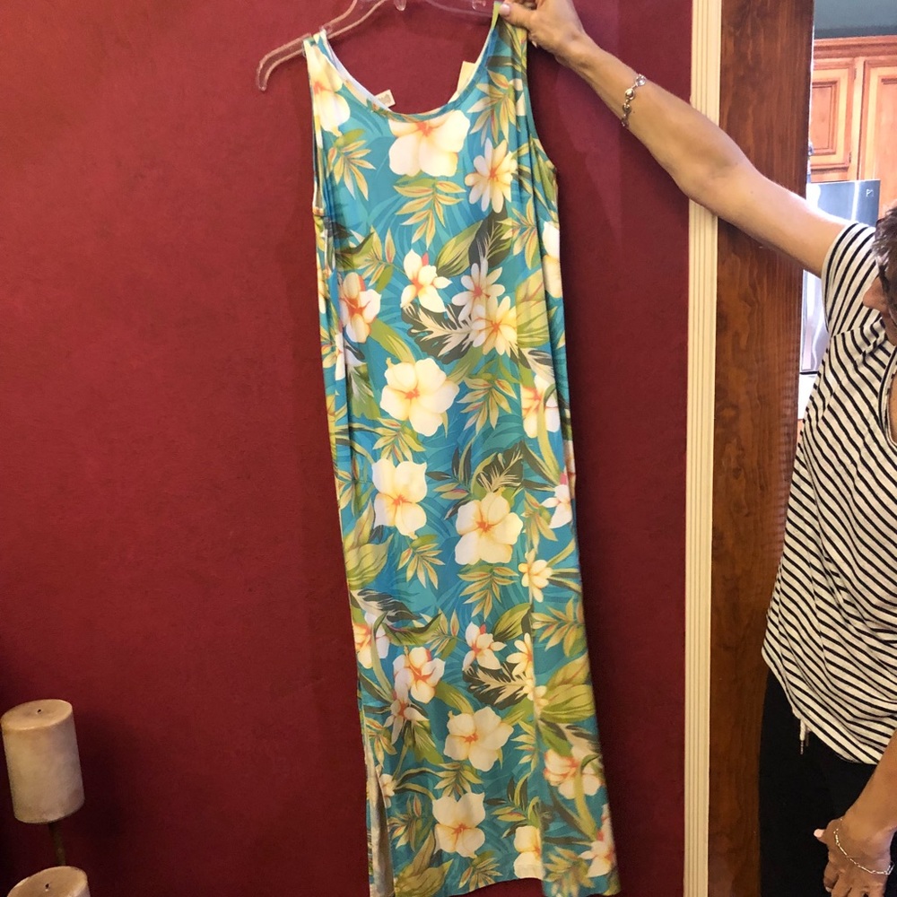 Maxi tropical floral dress